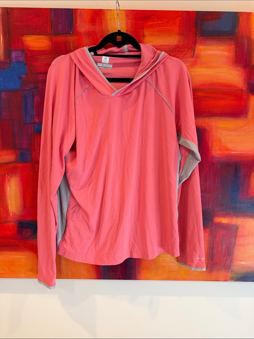 Columbia Coral Pink Hooded Long-Sleeve Performance Pullover